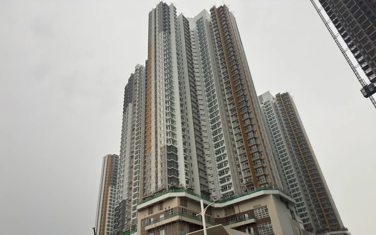 鳳凰嶺邨屋苑外觀